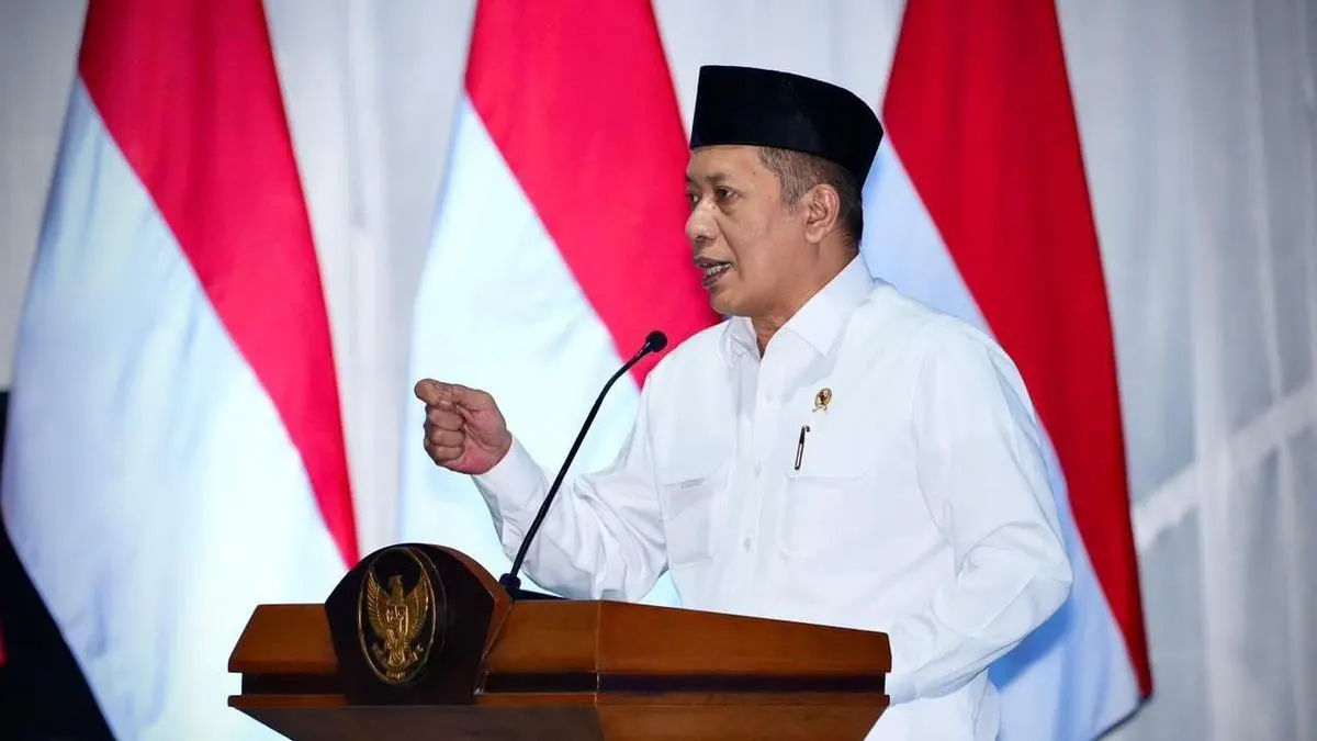 Menkop Ferry Juliantono Imbau Koperasi Prioritaskan Produk UMKM Lokal
