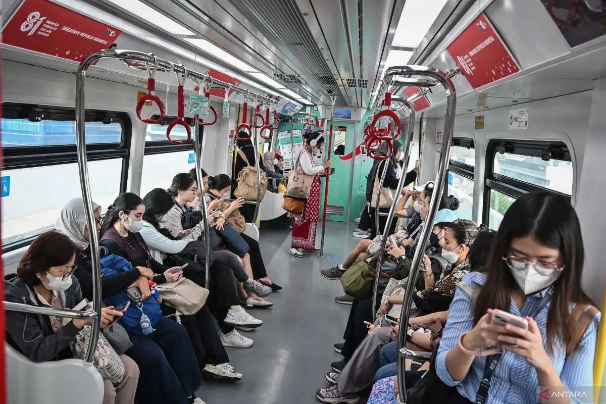 Legislator Wa Ode Herlina Sarankan Tarif LRT Jakarta Terintegrasi